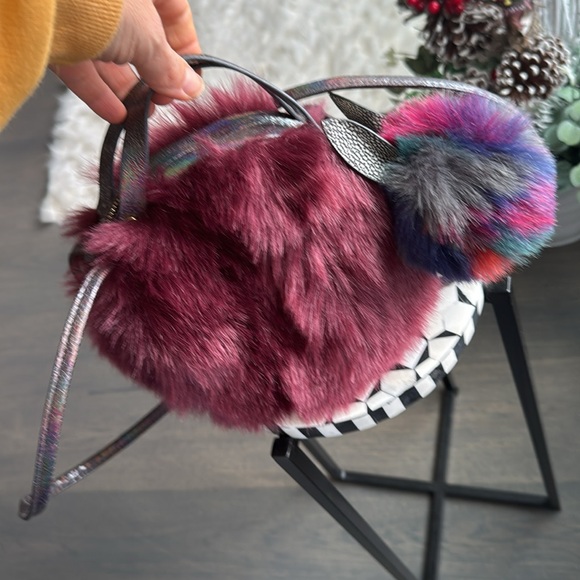 Free People Furry Crossbody and Kendall+ Kylie Furry accessory w/ leather ears - Picture 9 of 9